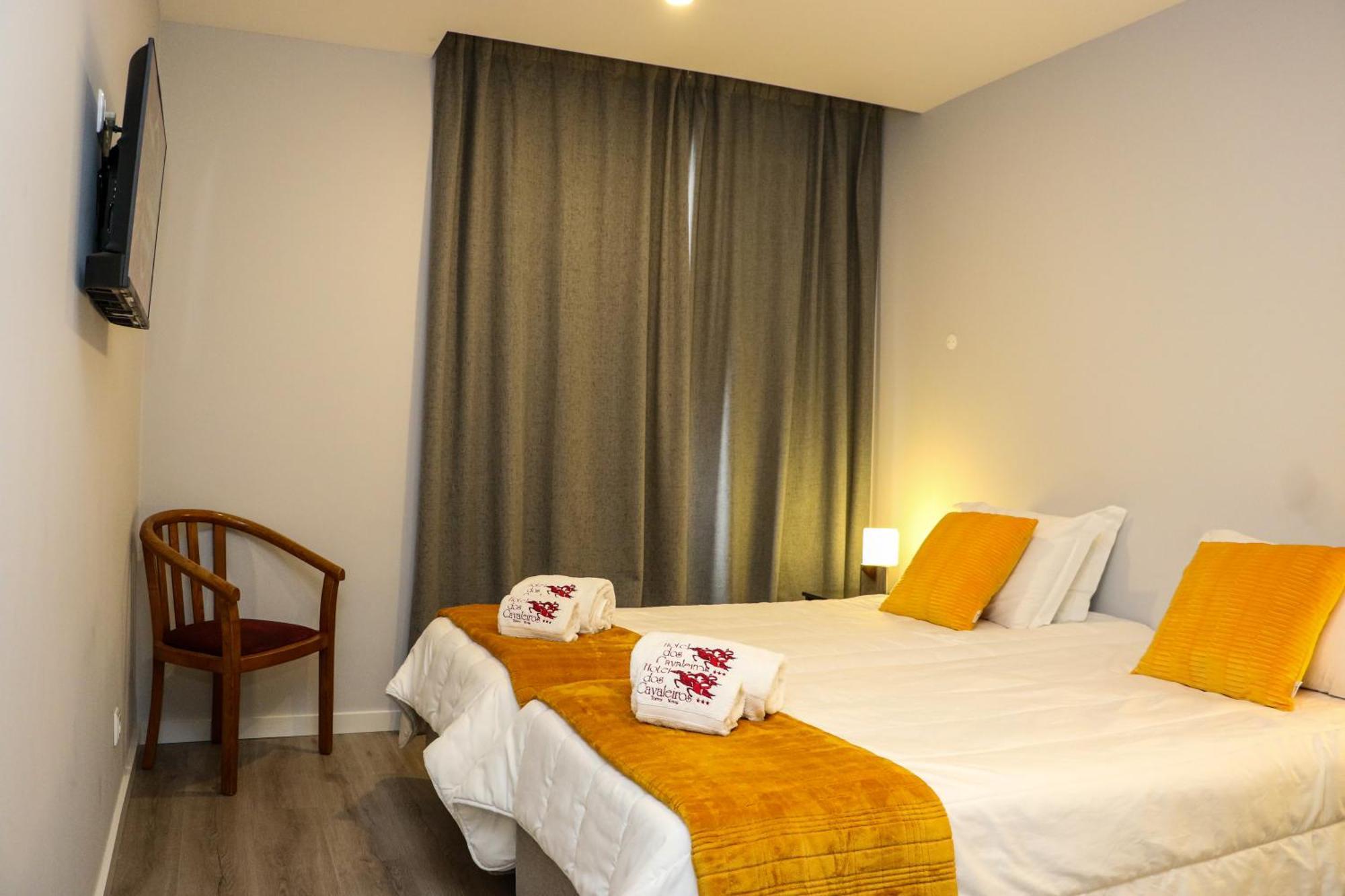 Hotel Dos Cavaleiros Torres Novas Buitenkant foto