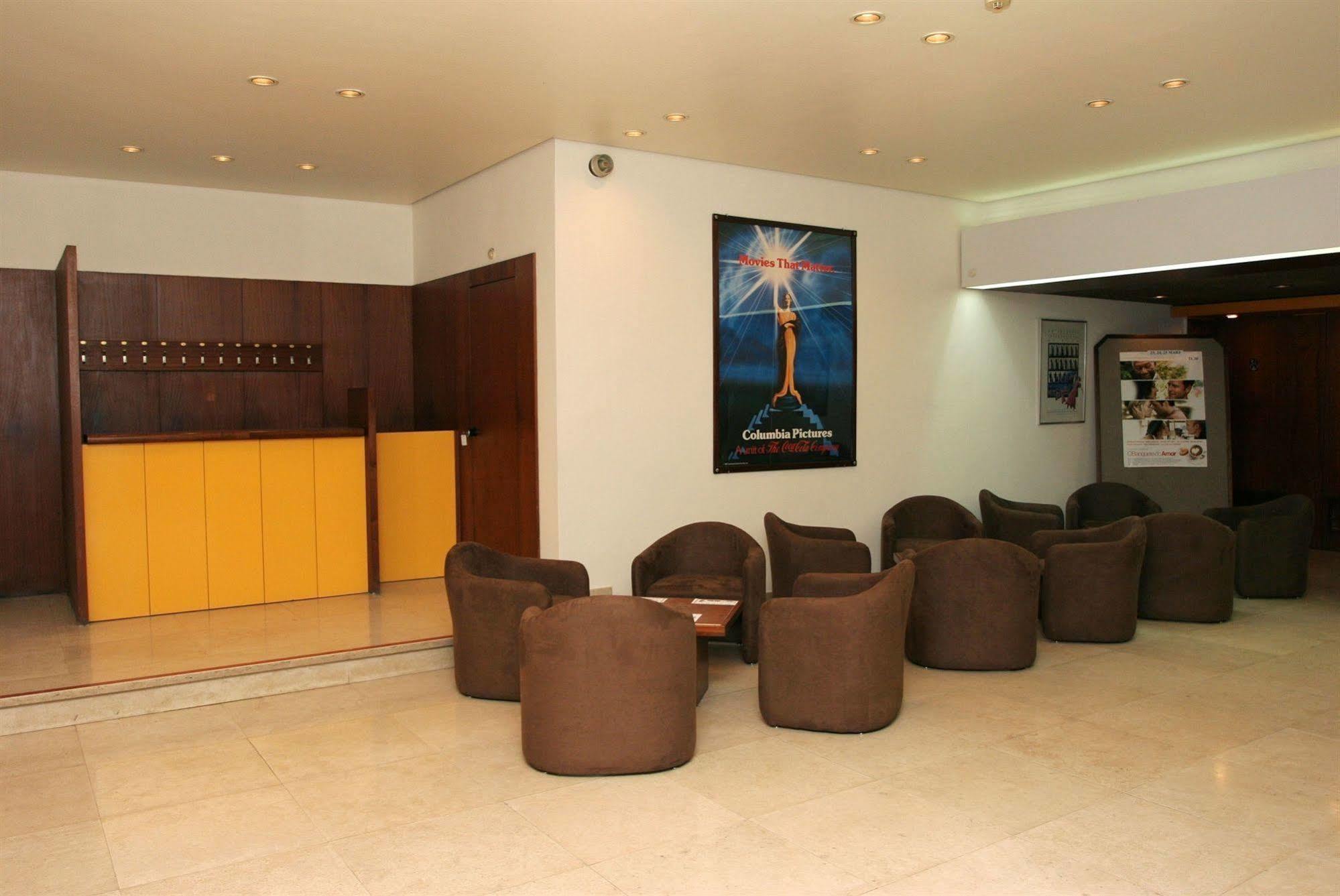 Hotel Dos Cavaleiros Torres Novas Buitenkant foto